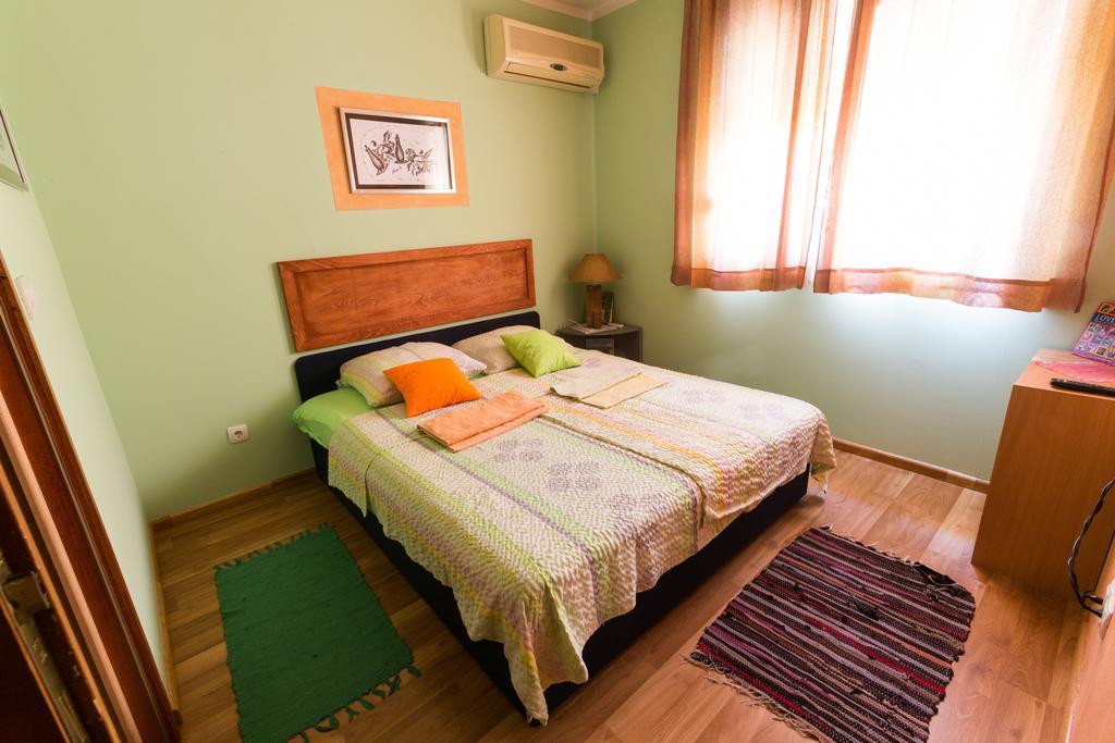 Apartment&Rooms "Globus" Mostar Zimmer foto